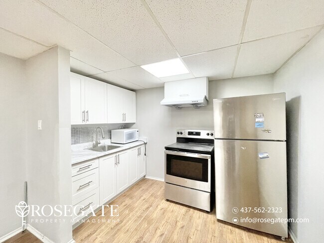 16 Harness Cir in Markham, ON - Building Photo - Building Photo