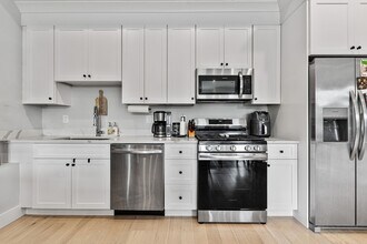 761 Washington St in Boston, MA - Building Photo - Building Photo