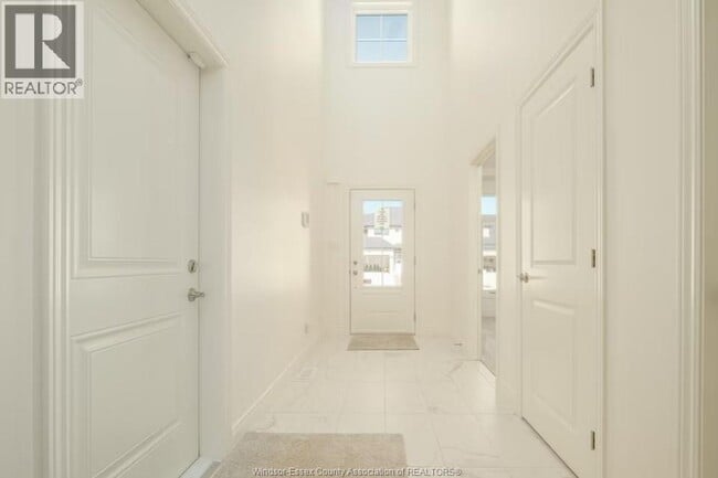 604 Hacket Rd in Amherstburg, ON - Building Photo - Building Photo