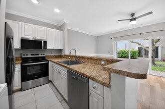 3128 Coral Ridge Dr in Coral Springs, FL - Building Photo - Building Photo