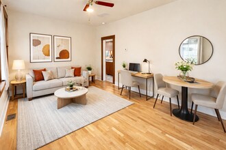 9064 N Chicago Ave in Portland, OR - Building Photo - Building Photo