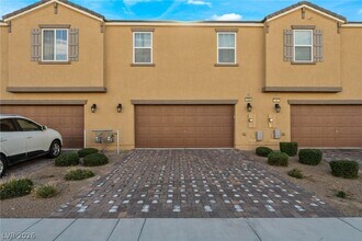 1299 Raritan Pl in Henderson, NV - Building Photo - Building Photo