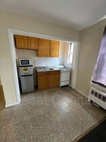 36 Irving Ave in Newark, NJ - Building Photo