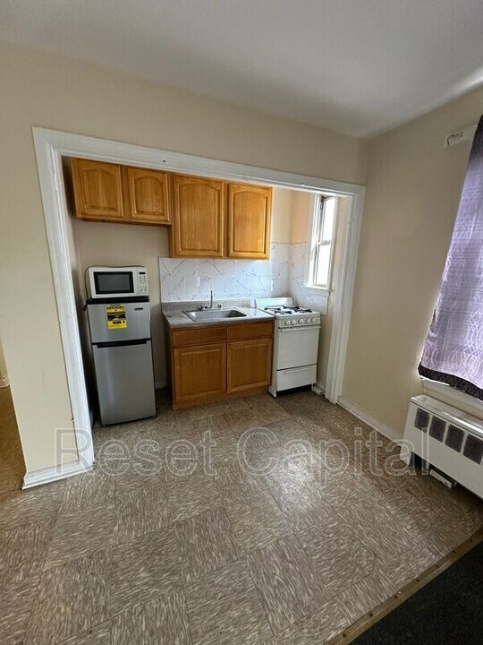 36 Irving Ave in Newark, NJ - Building Photo