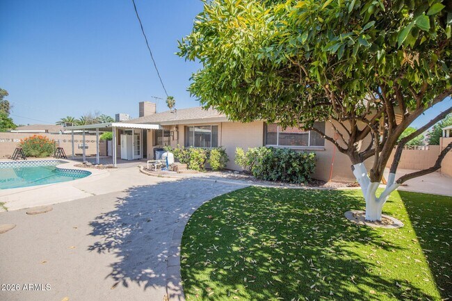 property at 1224 E Campus Dr