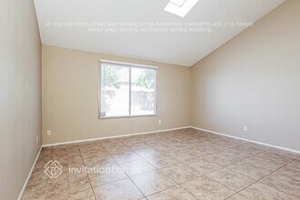 6055 S 42nd St in Phoenix, AZ - Building Photo - Building Photo