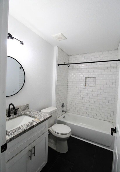 47 Graham Trail in Crawfordville, FL - Building Photo - Building Photo