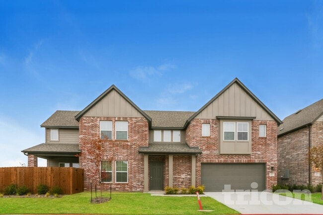 property at 321 Lincoln Cir