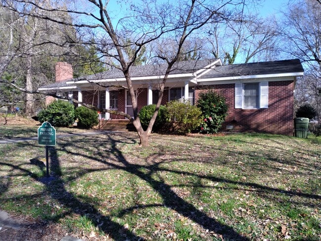 102 Clemson St, Unit 102A