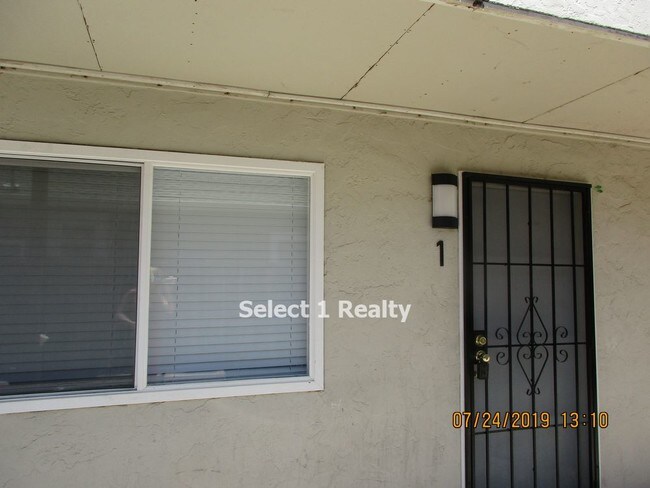 2405 Applegarth Ln in Antioch, CA - Building Photo - Building Photo