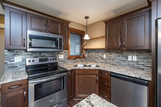Portage Townhomes in Rochester, MN - Foto de edificio - Interior Photo