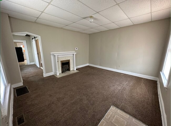 property at 1608 Potter Pl