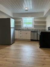 9312 NC-194 in Lansing, NC - Building Photo - Building Photo