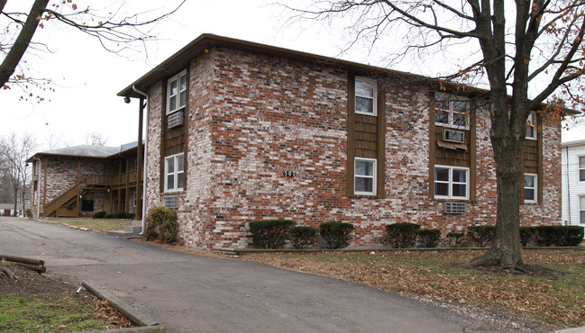 East Park Apartments in Olathe, KS - Building Photo - Building Photo