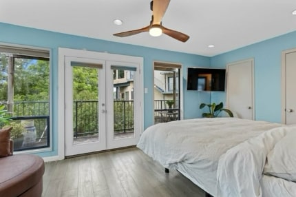 1106 W 6th St, Unit 213 in Austin, TX - Building Photo - Building Photo