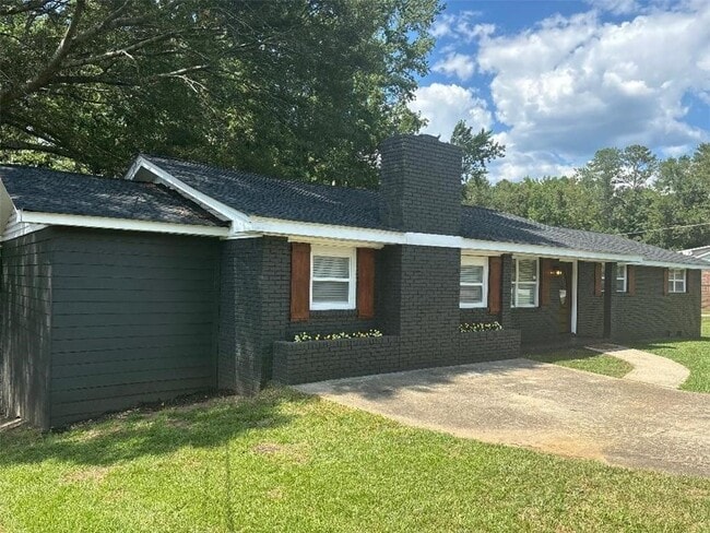 6914 N Baggett Rd