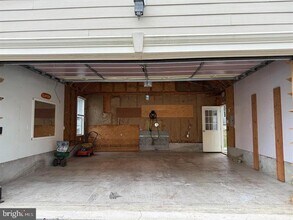 3948 Addison Woods Rd in Frederick, MD - Building Photo - Building Photo