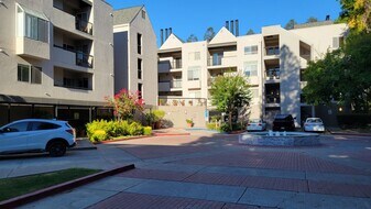 3183 Wayside Plaza in Walnut Creek, CA - Building Photo