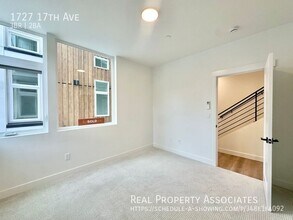 1727 17th Ave in Seattle, WA - Building Photo - Building Photo