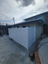22235 Burton St-Unit -22235 in Los Angeles, CA - Building Photo - Building Photo