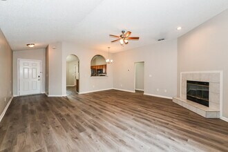 3578 Caroline Vale Blvd in Jacksonville, FL - Building Photo - Building Photo