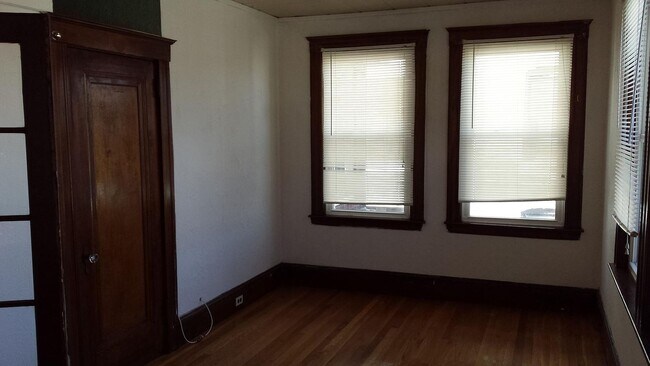 22 Commonwealth Ter, Unit 1 in Boston, MA - Foto de edificio - Building Photo