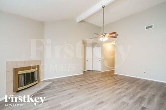9614 Pale Star Dr in Houston, TX - Building Photo - Building Photo