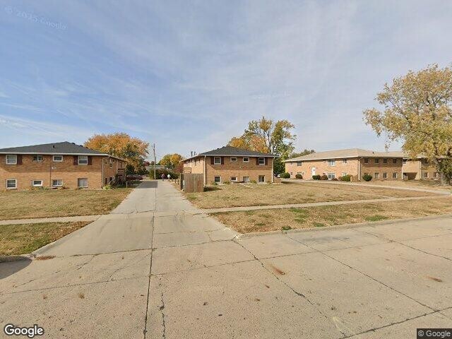 114 NW College Ave in Ankeny, IA - Foto de edificio - Building Photo