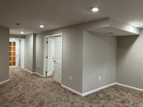 15997 Kensington Pl in Dumfries, VA - Building Photo - Building Photo