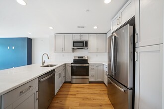 5 N Walnut St, Unit A in West Chester, PA - Building Photo - Building Photo