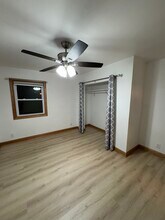 3078 S Kinnickinnic Ave, Unit Upper in Milwaukee, WI - Foto de edificio - Building Photo