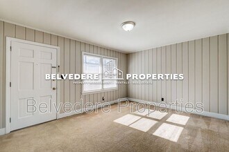 215 McIver St in Greensboro, NC - Building Photo - Building Photo