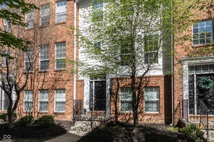 420 Beverly Ct in Carmel, IN - Building Photo