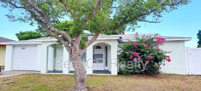 9031 Chantilly Ln