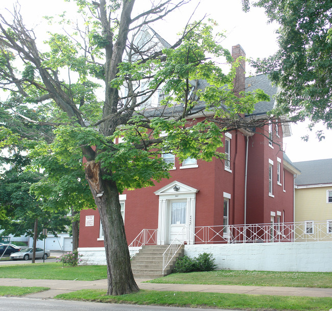 301w8th in Erie, PA - Building Photo - Building Photo