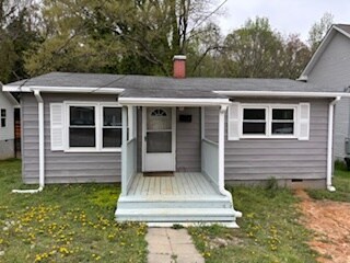 property at 36 Magnolia St