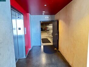 6501 San Pablo Ave in Oakland, CA - Building Photo - Building Photo