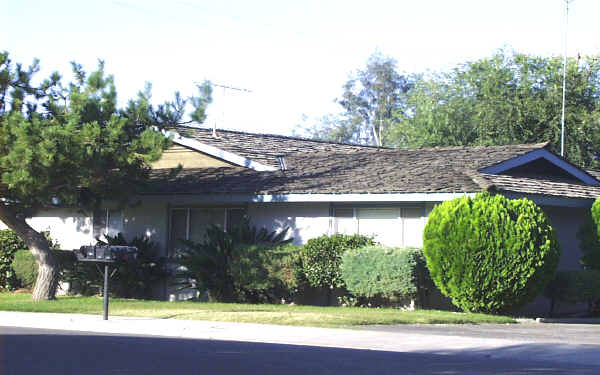 Jordan Apartments in San Jacinto, CA - Foto de edificio