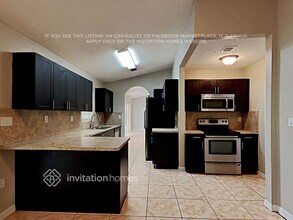 10660 SW 21st St in Miramar, FL - Building Photo - Building Photo