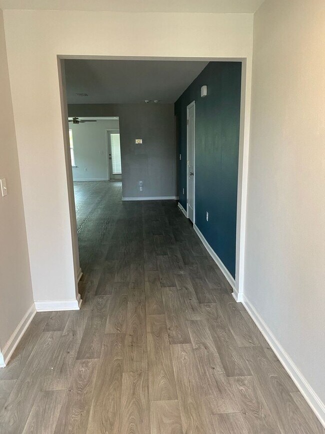 177 Osprey Lake Rd in Callaway, FL - Building Photo - Building Photo
