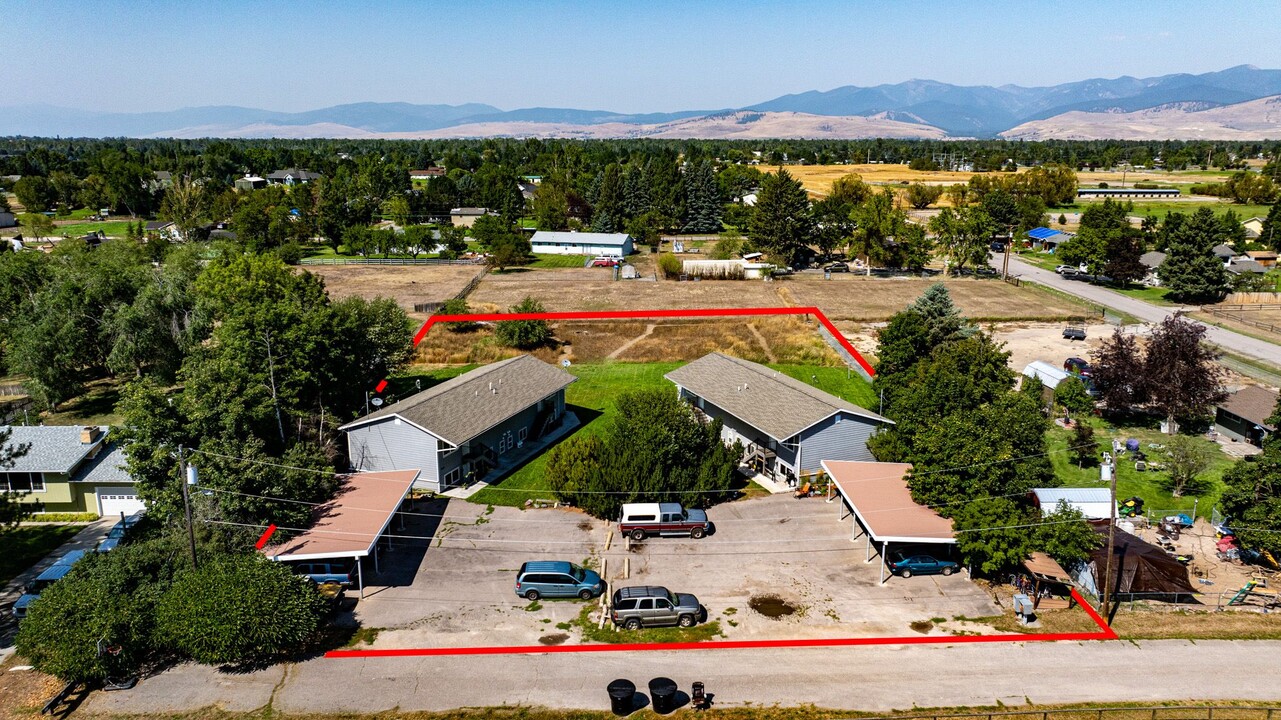 3712 W Central Ave in Missoula, MT - Building Photo