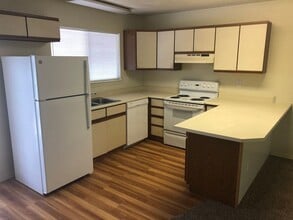 2424 Allegheny Dr in Colorado Springs, CO - Building Photo - Building Photo