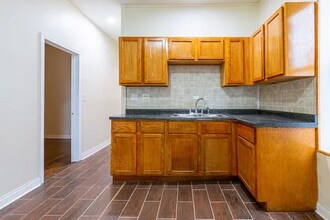 1223 S St Louis Ave-Unit -2 in Chicago, IL - Building Photo - Building Photo