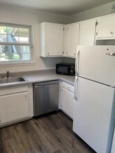 344 S Estes St in Lakewood, CO - Building Photo - Building Photo