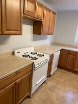 5220 Holmes St in Pittsburgh, PA - Building Photo