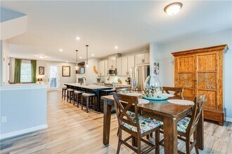 399 Skylar Way SE in Atlanta, GA - Building Photo - Building Photo