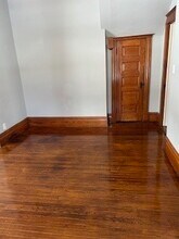 404 Gillett Ave in Waukegan, IL - Building Photo - Building Photo