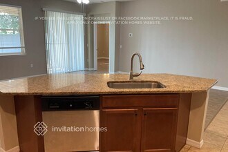 742 Woods Landing Dr in Minneola, FL - Foto de edificio - Building Photo