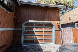 790 Highland Ln in Sugarloaf, CA - Building Photo - Building Photo