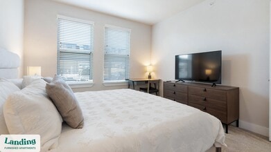 15950 Chase Hill Blvd, Unit 7105 in San Antonio, TX - Foto de edificio - Building Photo